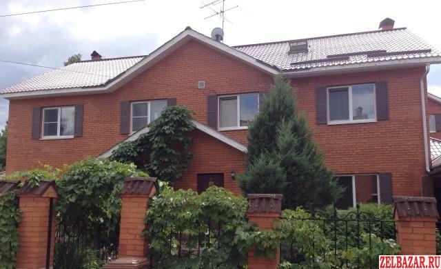 Сдам дом 3-этажный дом 207 м² ( кирпич )  на участке 5 сот.  ,  в черте города